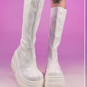 Dermonia Shaker Boots RAVE